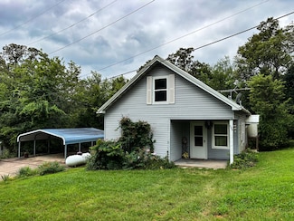 103 Baker St, Gainesville, MO 65655