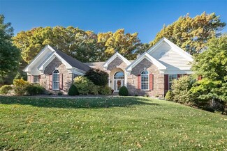 17646 Lasiandra Dr, Chesterfield, MO 63005