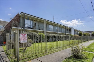 801 Henry Clay Ave Unit 200, New Orleans, LA 70118