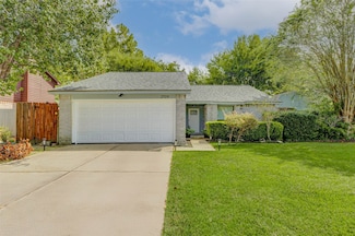 2709 Northern Dr, League City, TX 77573