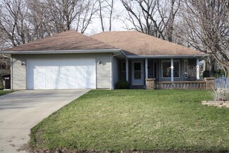 3018 Hylle St, Kalamazoo, MI 49006