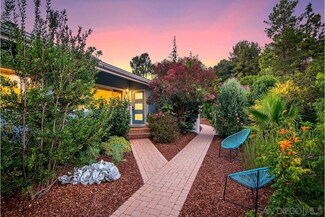 10212 Vista de la Cruz, La Mesa, CA 91941