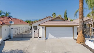 2092 W Greenbriar St, Colton, CA 92324