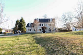 121 Vesta Dr, West Milford, WV 26451