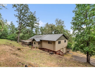 85227 Peaceful Valley Rd, Eugene, OR 97405