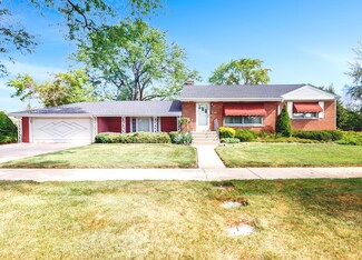1524 S 6th Ave, Des Plaines, IL 60018