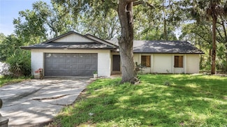 15925 Summit Ct, Clermont, FL 34711