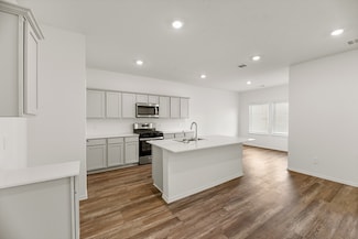 15052 Cherry Creek Dr, Magnolia, TX 77354