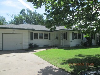 1318 N High St, Wichita, KS 67203