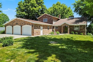 1600 Golf Club Dr S, Richmond, MO 64085