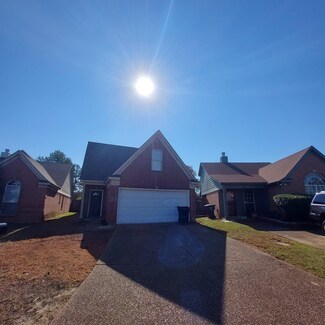 3558 E Regency Park Cir, Memphis, TN 38115