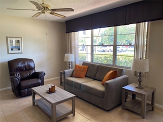 1026 Cambridge B Unit 1026, Deerfield Beach, FL 33442