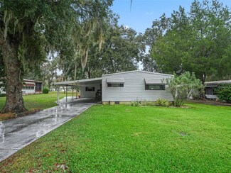 65 N Bobwhite Rd, Wildwood, FL 34785