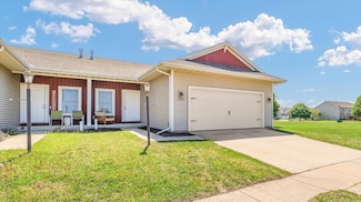 3333 Boulder Ridge Dr, Champaign, IL 61822
