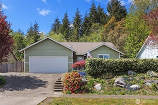 105 Vista View Ct, Shelton, WA 98584