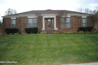 9807 Tamarisk Pkwy, Louisville, KY 40223