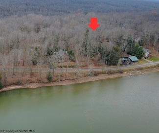 176 Laurel Cir, Terra Alta, WV 26764