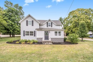 4847 Bauer Rd, Hudsonville, MI 49426