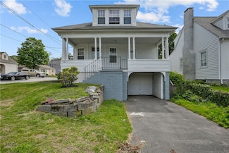 54 Delway Rd, East Providence, RI 02914