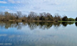 5580 County Road 404, Fulton, MO 65251