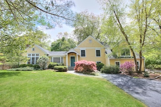 10 Dover Rd, Westport, CT 06880
