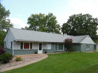 112 Brentwood St, Marietta, OH 45750