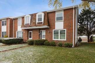 1120 63rd St, Downers Grove, IL 60516