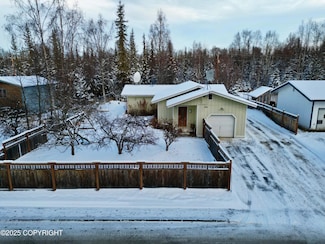 334 S Kobuk St, Soldotna, AK 99669