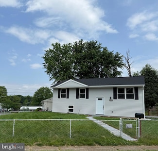 8110 Manson St, Hyattsville, MD 20785