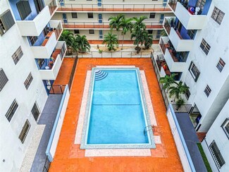 1470 W 41st St Unit 201, Hialeah, FL 33012