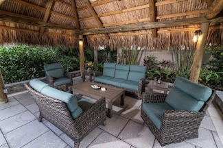 13495 Snook Cir, Naples, FL 34114