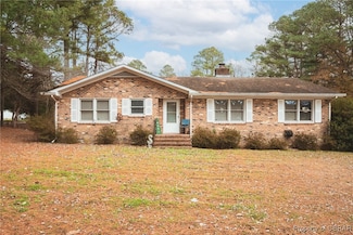 5257 Chestnut Fork Rd, Gloucester, VA 23061
