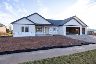 N8912 Harrisville Ct, Menasha, WI 54952