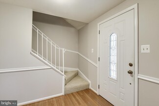 5024 Kenerson Dr, Fairfax, VA 22032