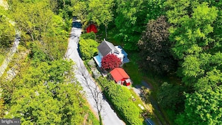 62 Hein Rd, Lenhartsville, PA 19534