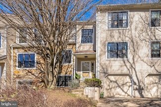 8505 Trumbauer Dr, Glenside, PA 19038