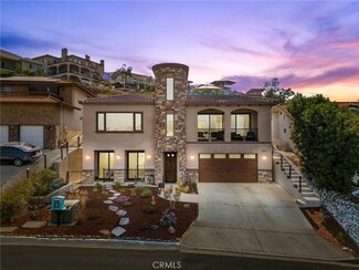 29041 Old Wrangler Rd, Canyon Lake, CA 92587