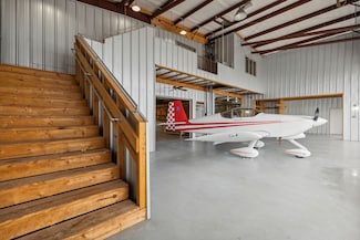 757 Aviator Dr, Fort Worth, TX 76179