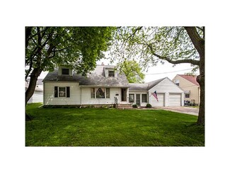 290 Wilson Ave SW, Cedar Rapids, IA 52404