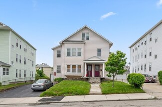 176 Vernon St, Worcester, MA 01610
