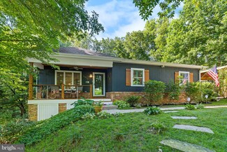 3415 Rustic Way Ln, Falls Church, VA 22044