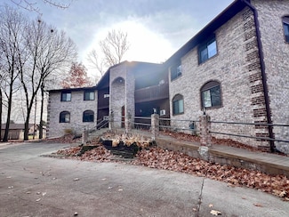 3339 Cabaret Trail S Unit A2, Saginaw, MI 48603