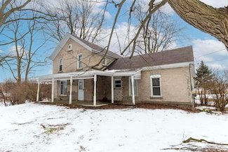 3412 E Gordonville Rd, Midland, MI 48640