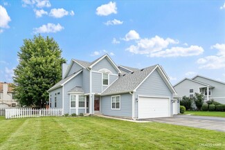 460 Newport Cir, Oswego, IL 60543