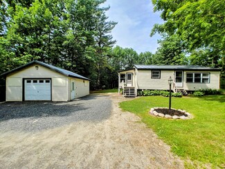 440 West Rd, Belgrade, ME 04917
