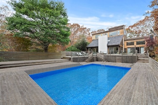 23 Scrimshaw Ln, Amagansett, NY 11930