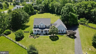 77 Bayberry Ct, Harpers Ferry, WV 25425