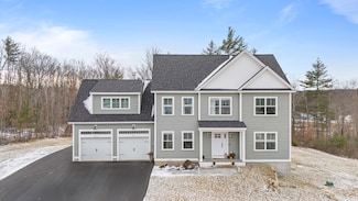52 High Point Cir, Barrington, NH 03825