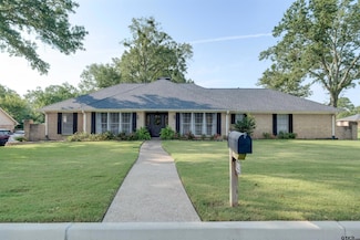 1021 Kingspark Dr, Tyler, TX 75703