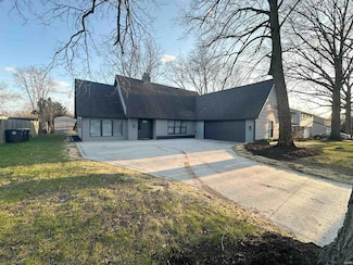 4416 Tamarack Dr, Fort Wayne, IN 46835